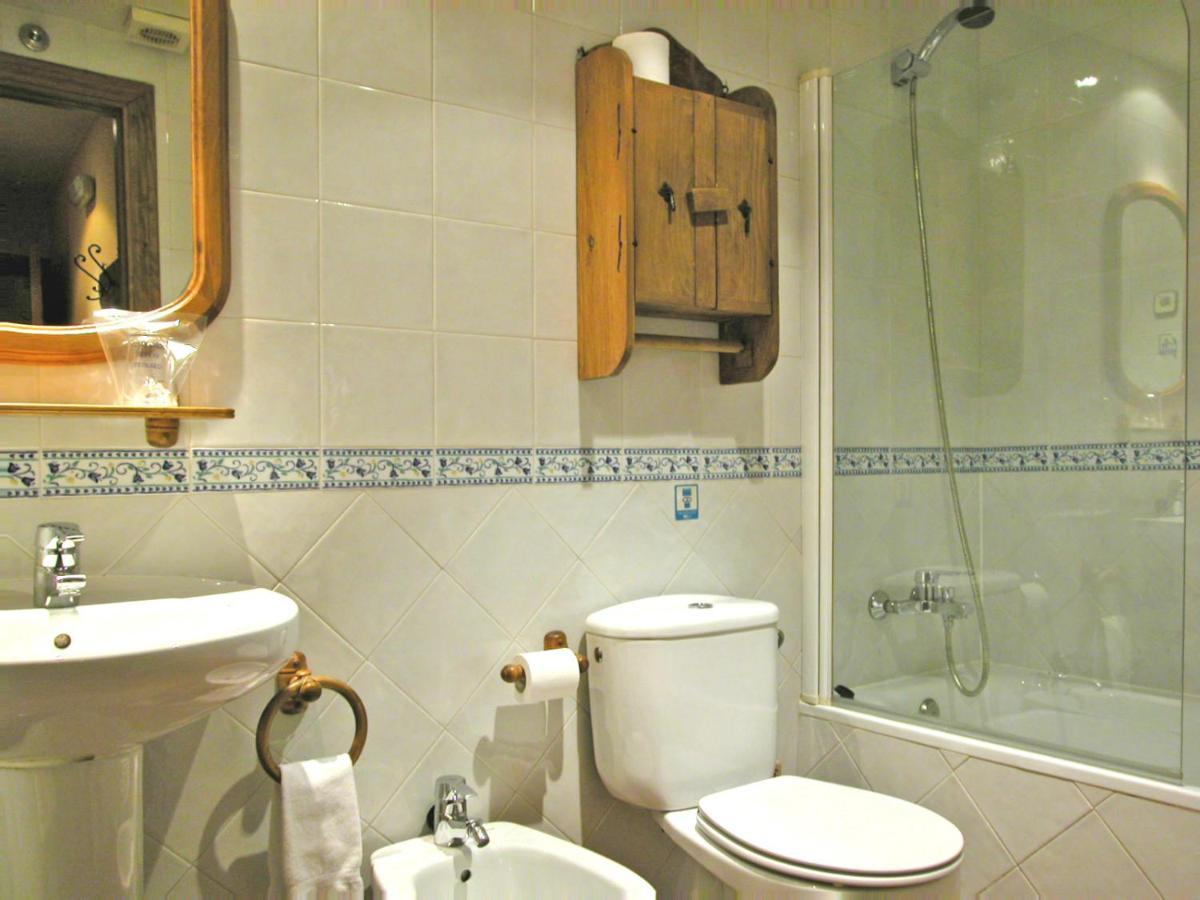 Casas Rurales Valle De El Paular 라스카프리아 외부 사진